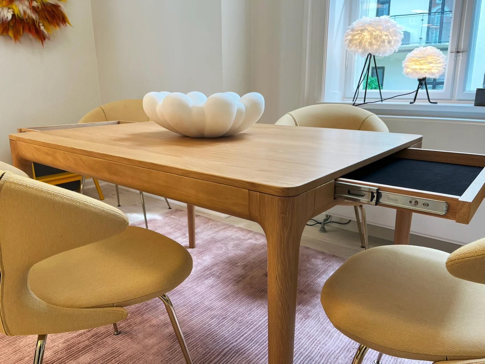 "Heart'n'Soul Dining Table" 木質も良く、丁寧なつくりの素晴らしい製品